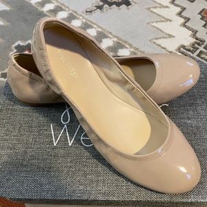 Nine West nude glossy flats